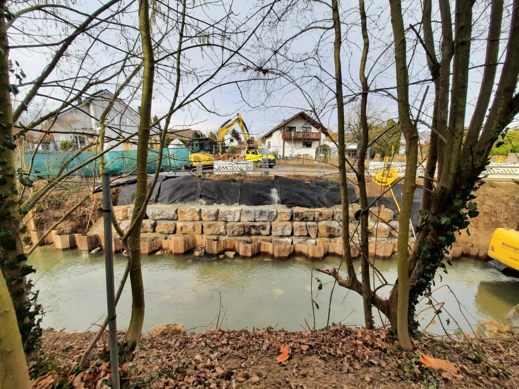 Hochwasserschutzmaßnahmen neue Mauer