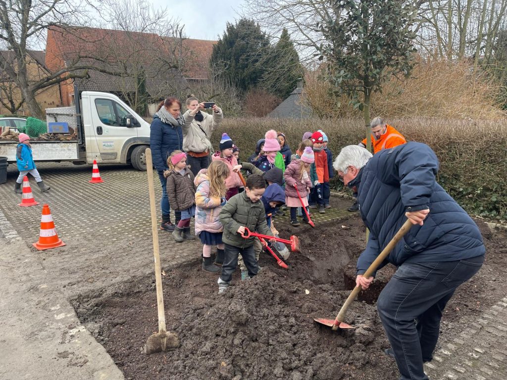 Bürgermeister-Baumpflanz-Challenge