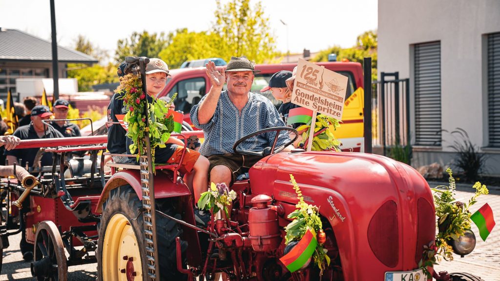 Festumzug 125 Jahre Feuerwehr und Turnverein Gondelsheim